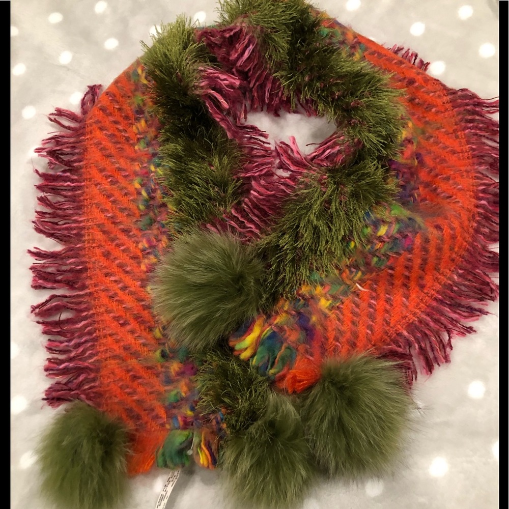 Alaska Fur Gallery Scarf, NWT